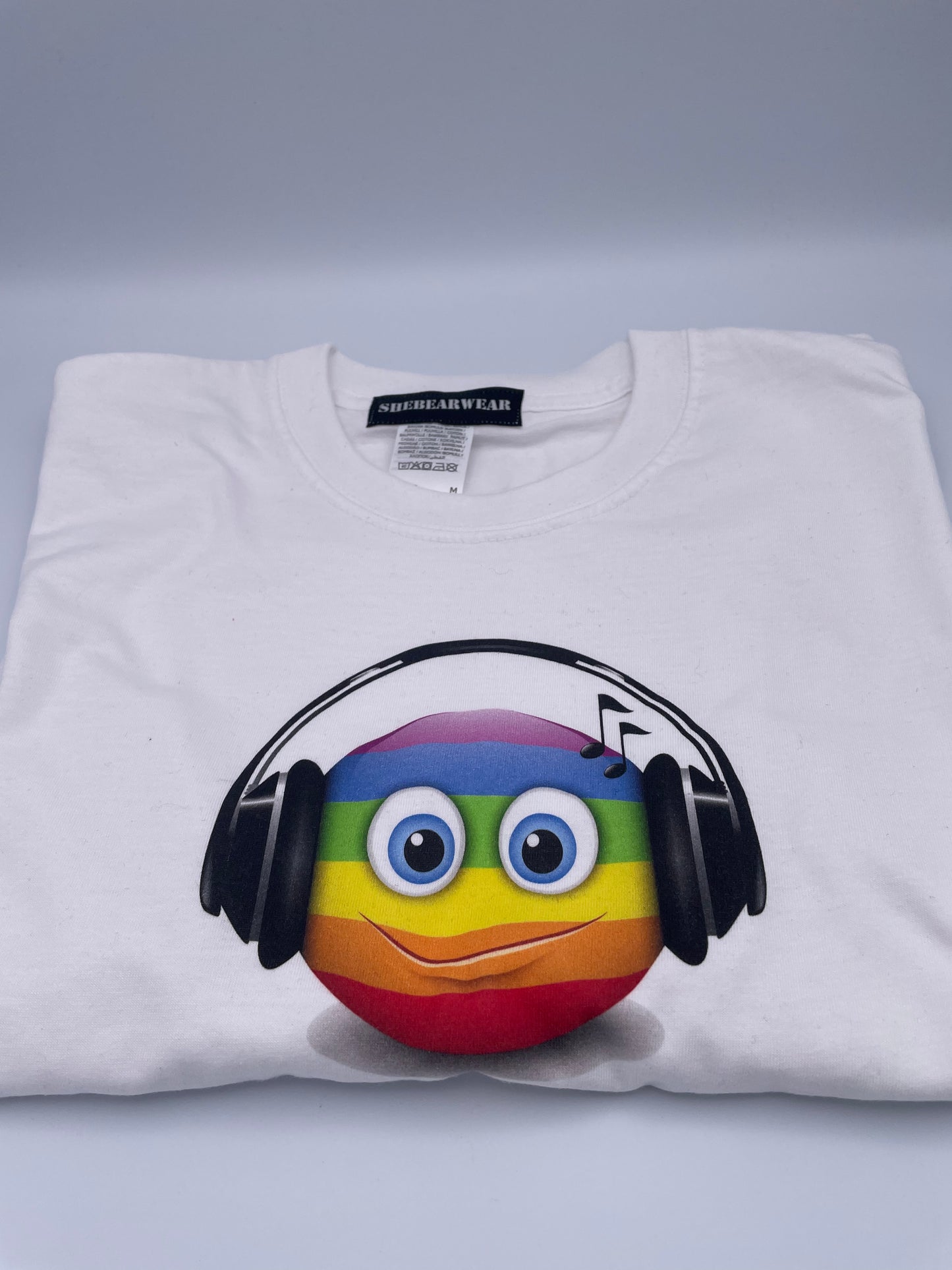 Short Sleeve t-shirt Rainbow Music Emoji