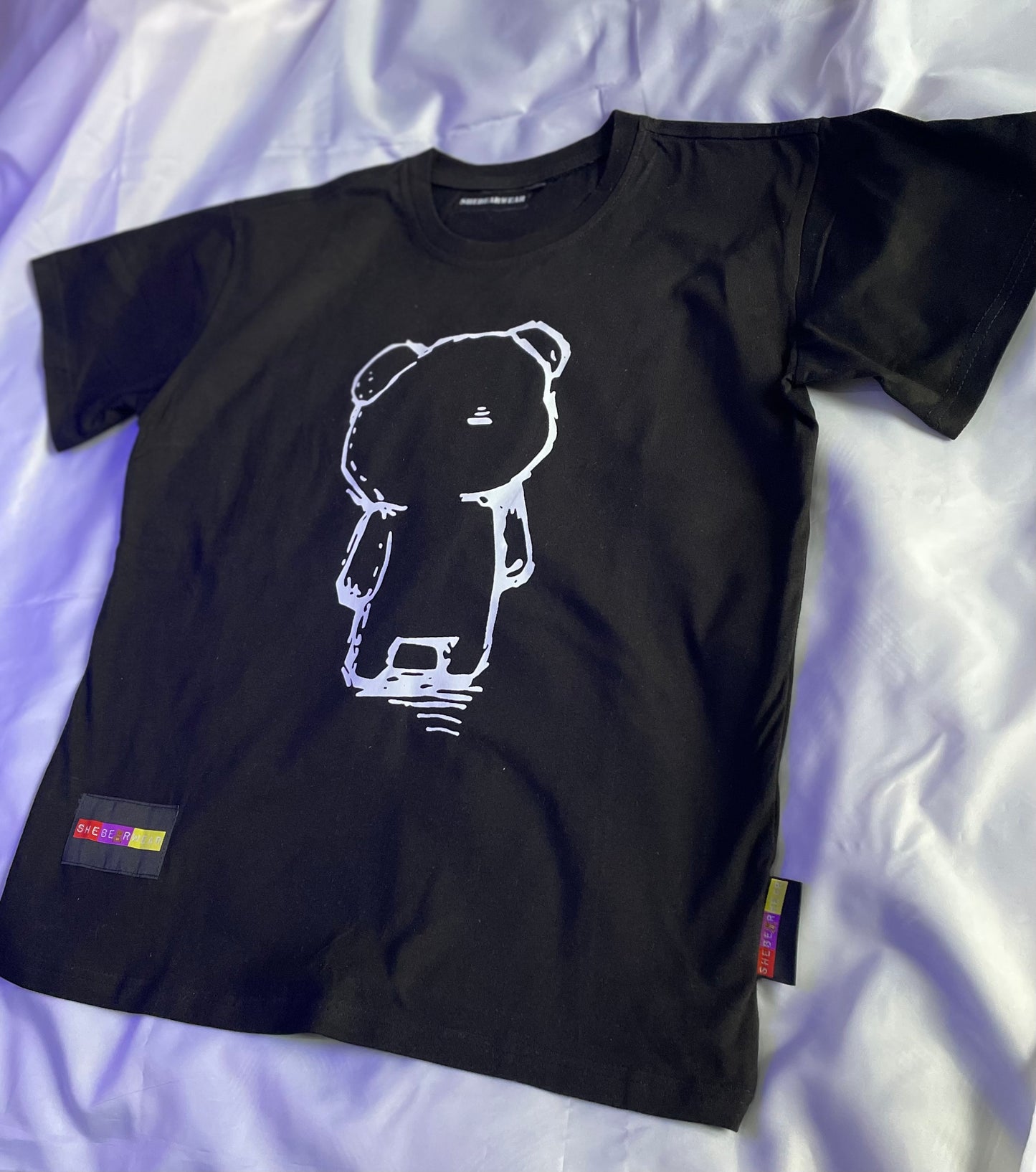 Short Sleeve T- Shirt Walking Bear (Black)