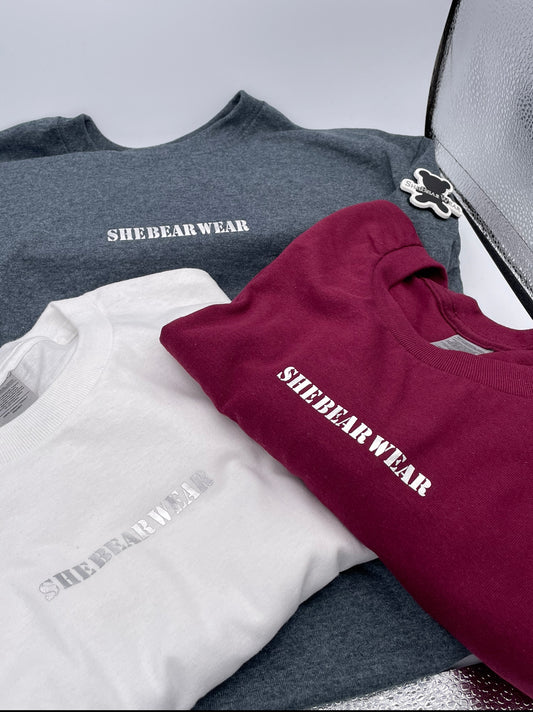 Silver SheBearWear Tag Short Sleeve T-Shirt (Grey)